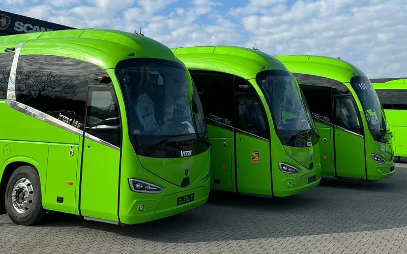 Zielone autokary GTV