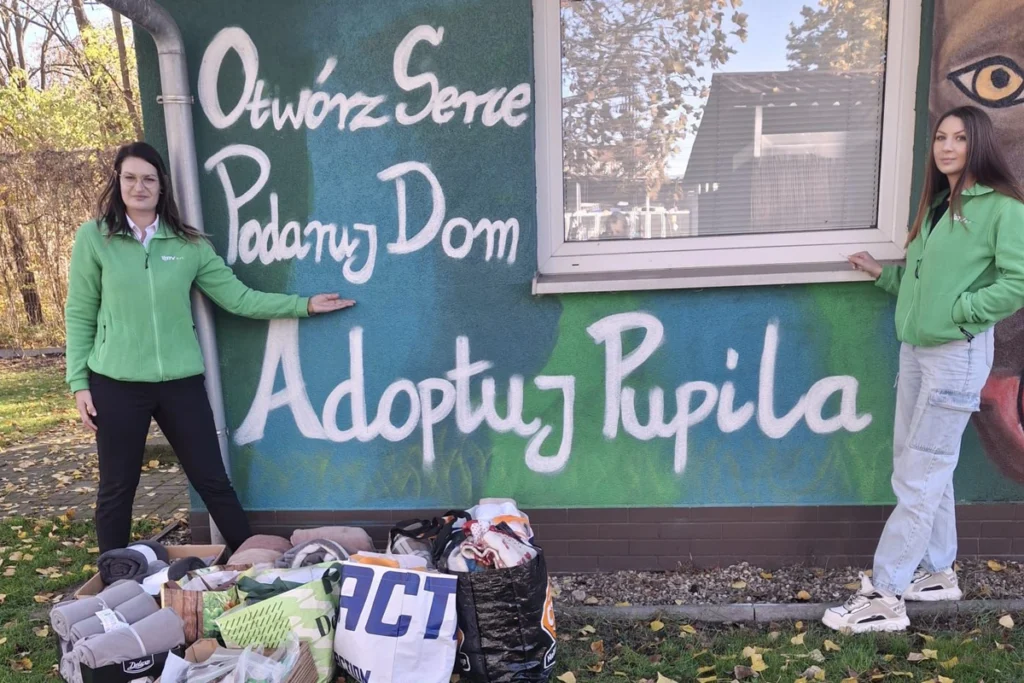 Pani pomagające przy zbiórce